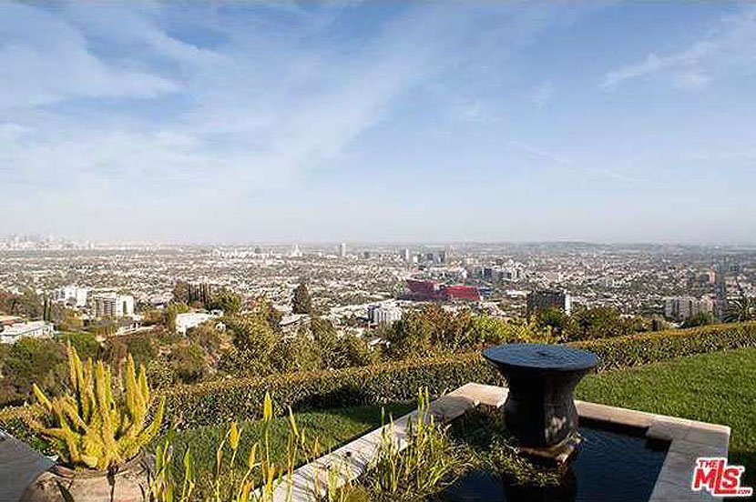 though-the-new-owner-is-a-mystery-that-person-will-have-a-killer-view