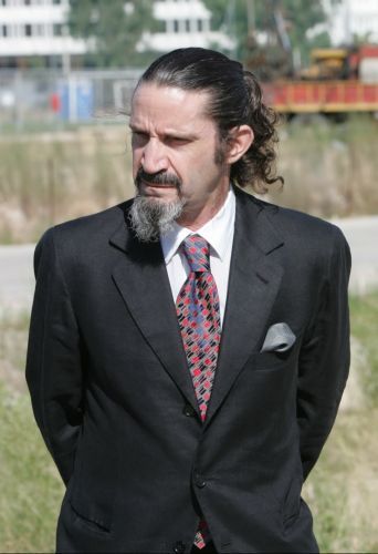νιάρχος φ