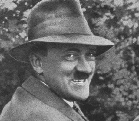 xitler_1.JPG