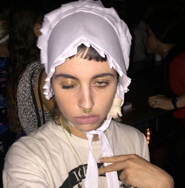 bonnet_4.JPG