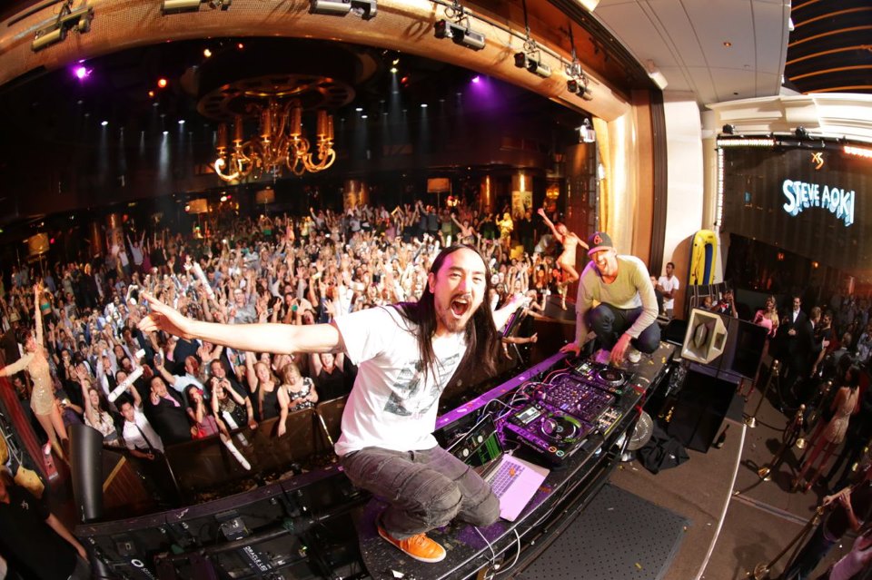 aoki.jpg