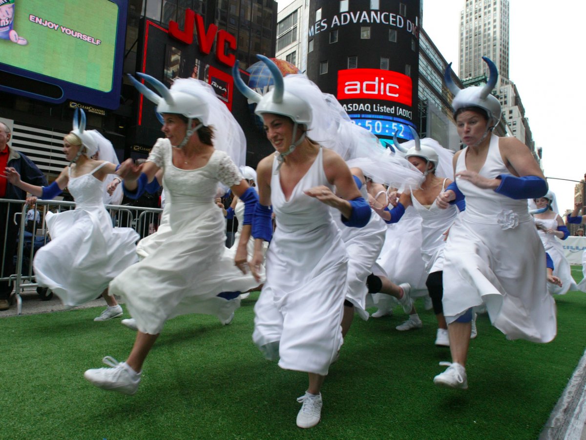 bridesillas.jpg