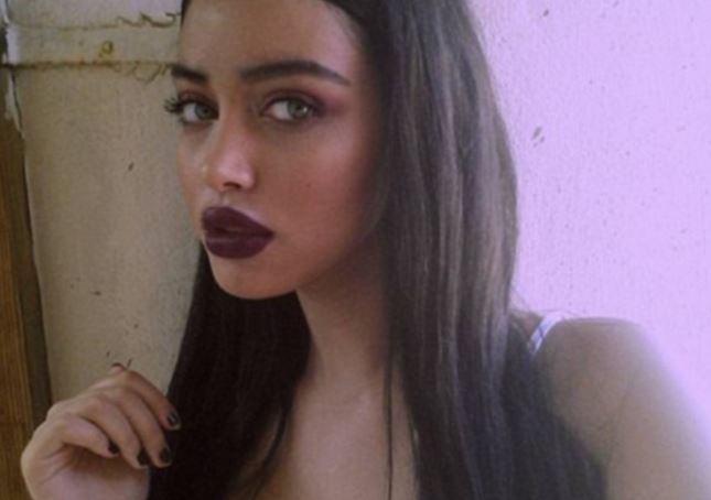 girl_7.JPG
