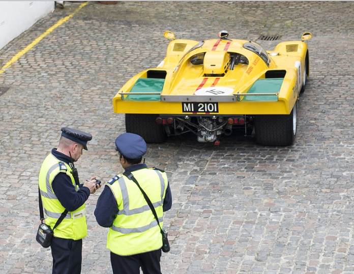 ferrari_klhsh_3.PNG