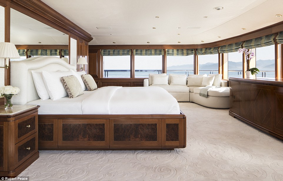 3408664A00000578-3581048-There is accommodation for 12 guests in seven cabins including t-a-19 1462954866750