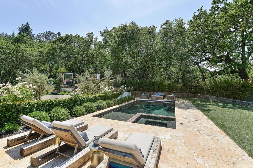 http mashable.com wp-content gallery steph-currys-house-for-sale 016