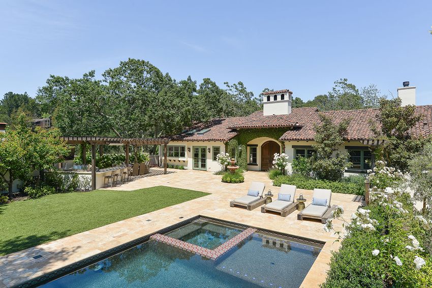 http mashable.com wp-content gallery steph-currys-house-for-sale 017