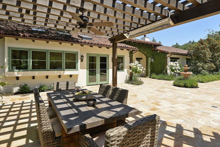 http mashable.com wp-content gallery steph-currys-house-for-sale 026