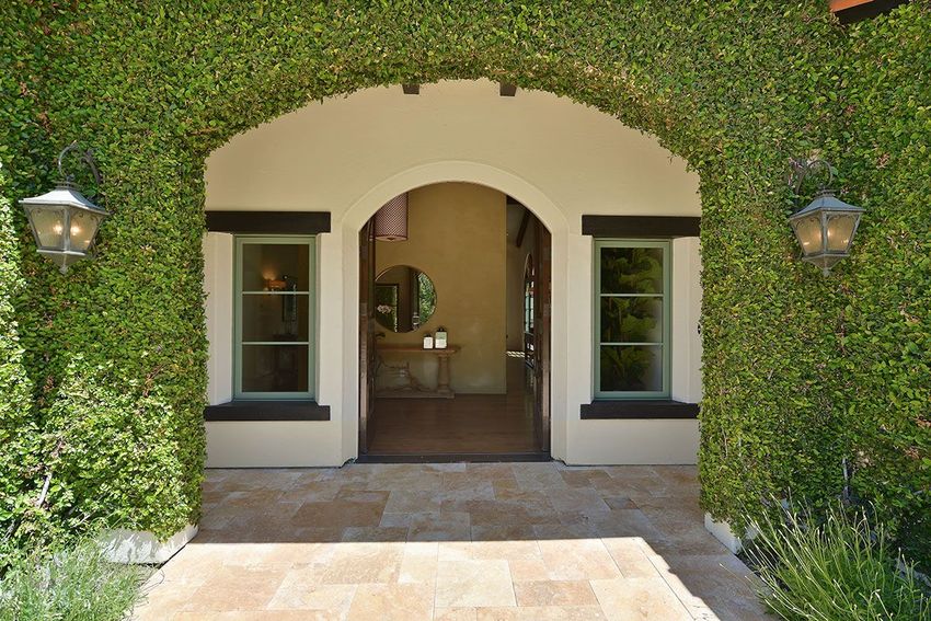 http mashable.com wp-content gallery steph-currys-house-for-sale 031
