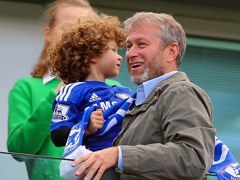 11-footballsoccer--131