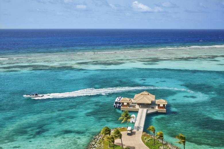 Oil-Nut-Bay-Arrival-Dock
