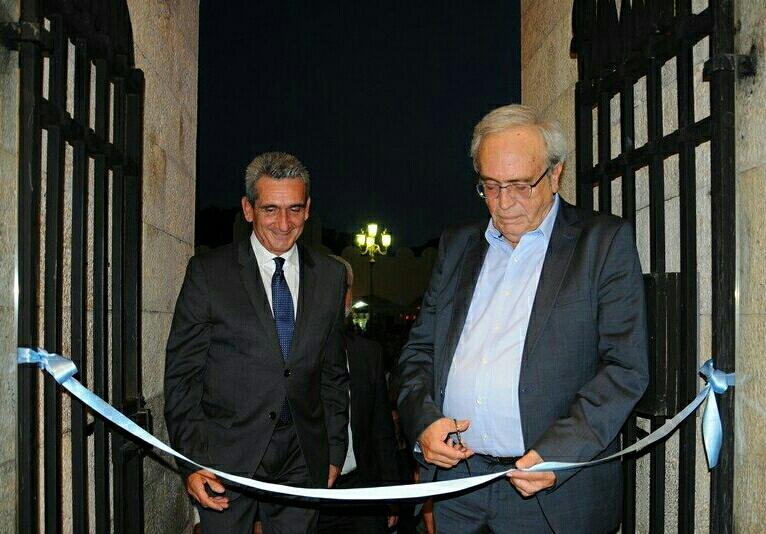 0-02-01-b9b973c33dc311c6156e3b4b8d7dd52dde094b4f2ee9787afe187f717d4bd948 full