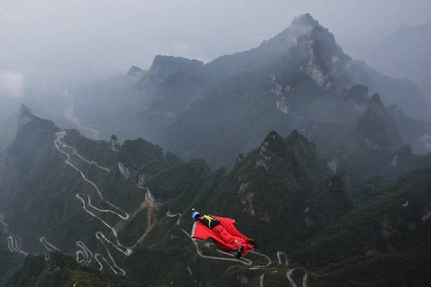 wingsuit.05