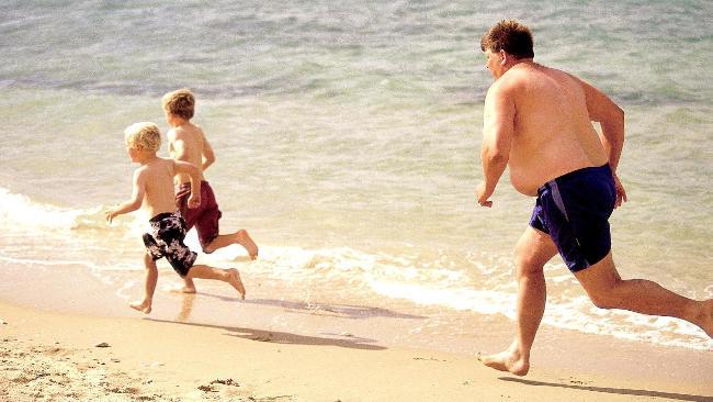 overweight dad beach2