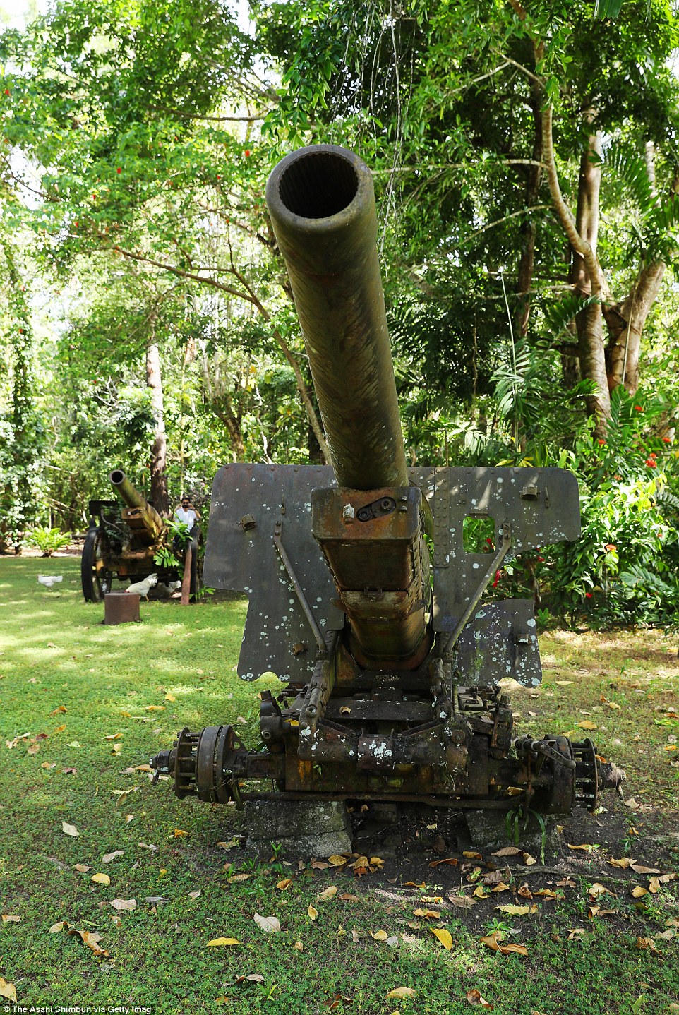 3B1221C500000578-4003520-A Type 96 15 cm howitzer used by Imperial Japan Army in Guadalca-a-15 1480994575442
