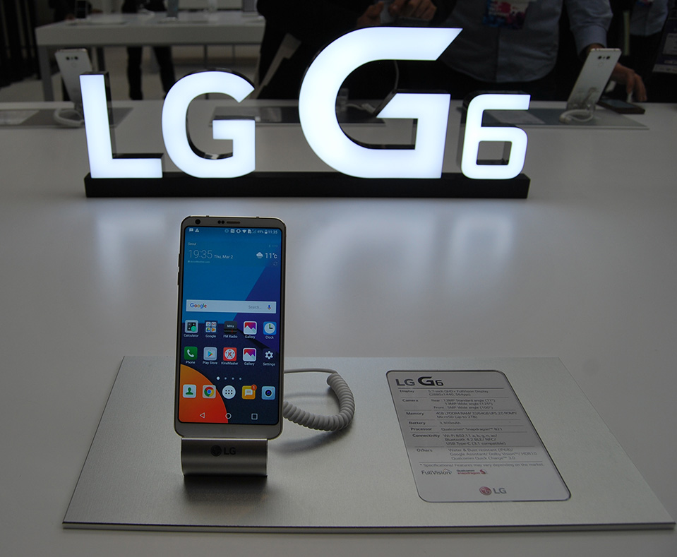 LG