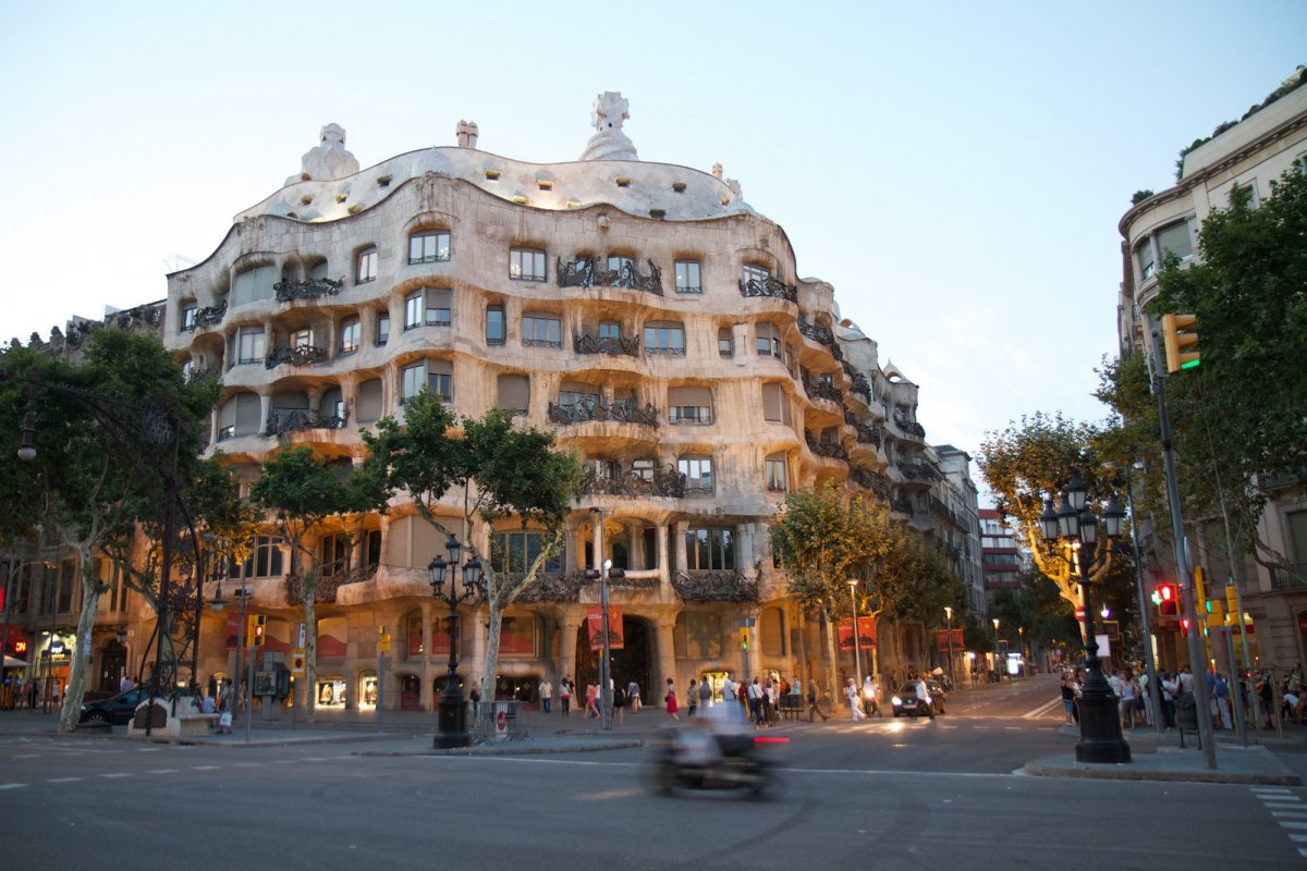 casa_mila.jpg