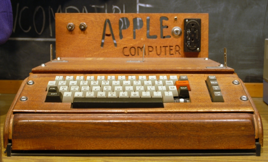 apple_computers.jpg