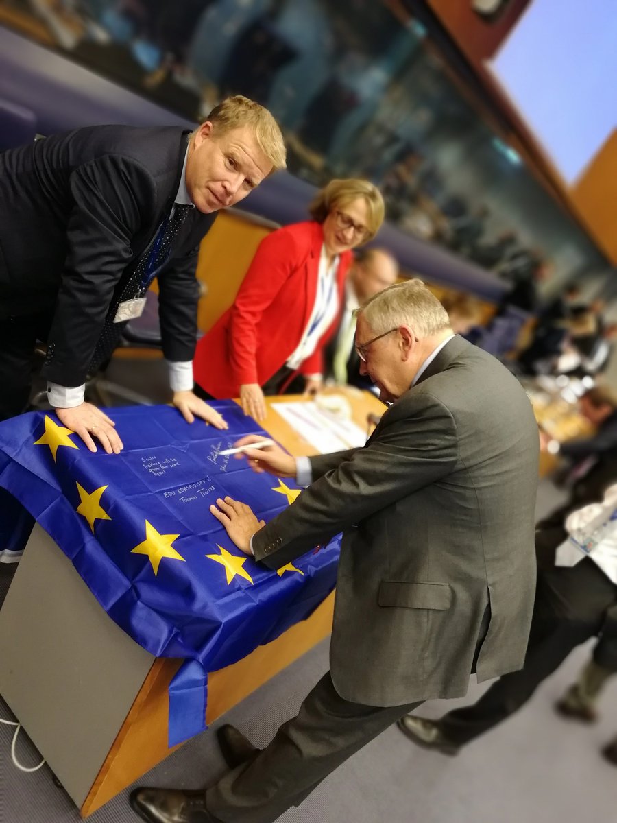 flag_eu.jpg