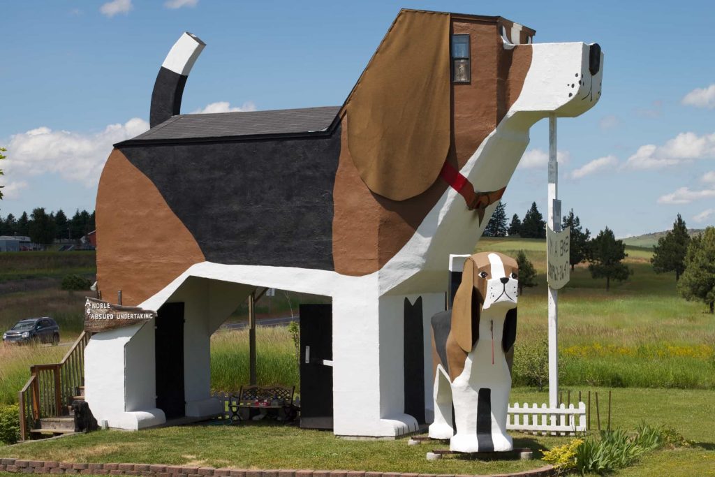 Dog-Bark-Park-Inn-Cottonwood-Idaho-1024x683.jpg