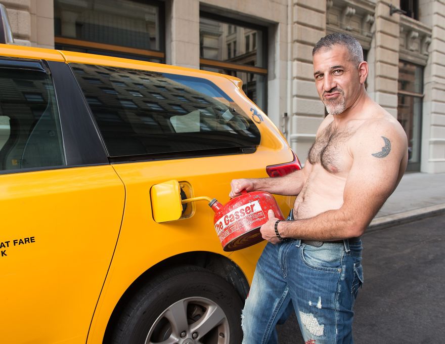 Calendar-gathers-New-York-taxi-drivers-in-sexy-poses-and-the-result-is-a-lot-of-fun-5a13253fac648 880