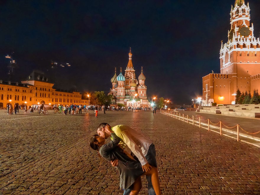 moscow_coupl.jpg
