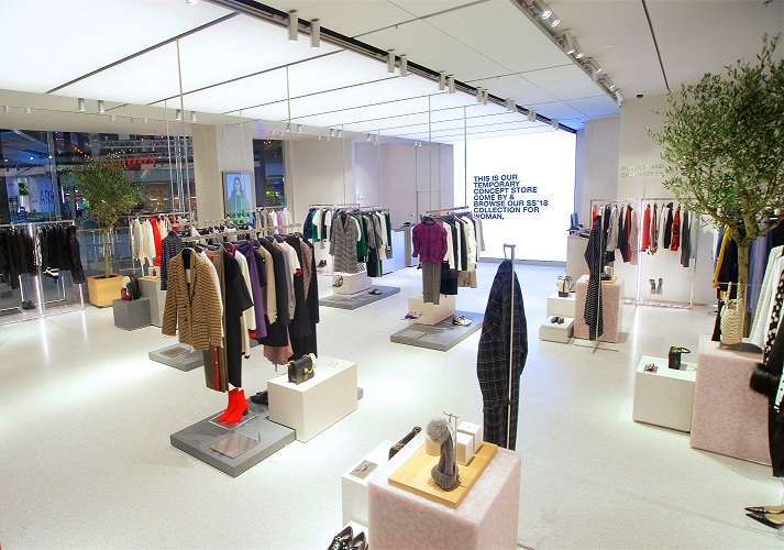 Stratford_pop-up_store_II.JPG