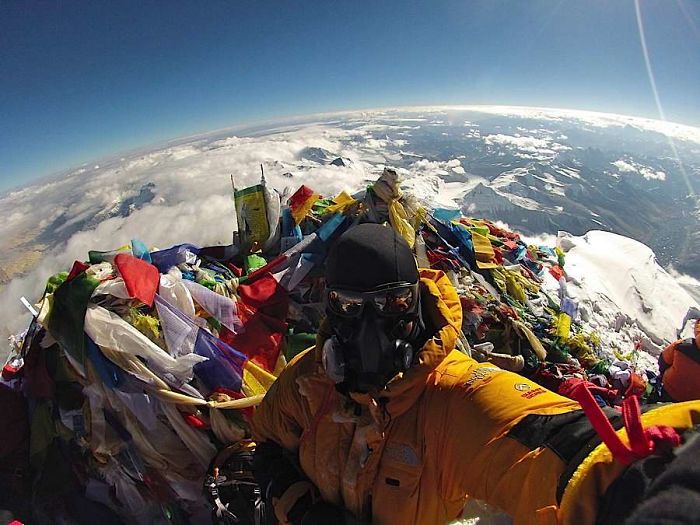 everest.jpg