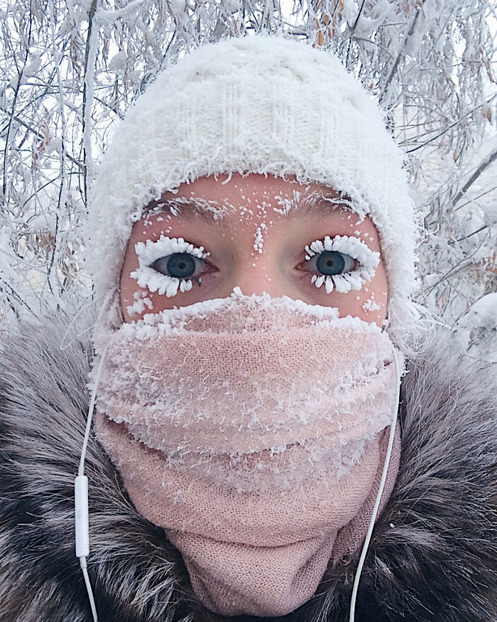 frozen_girl.jpg