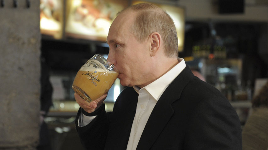 russia-beer-rtr31g14.jpg