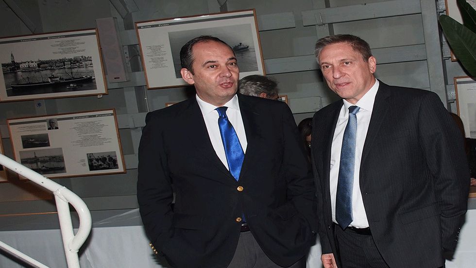 Finikas-Arvanitakis-Plakiotakis.jpg