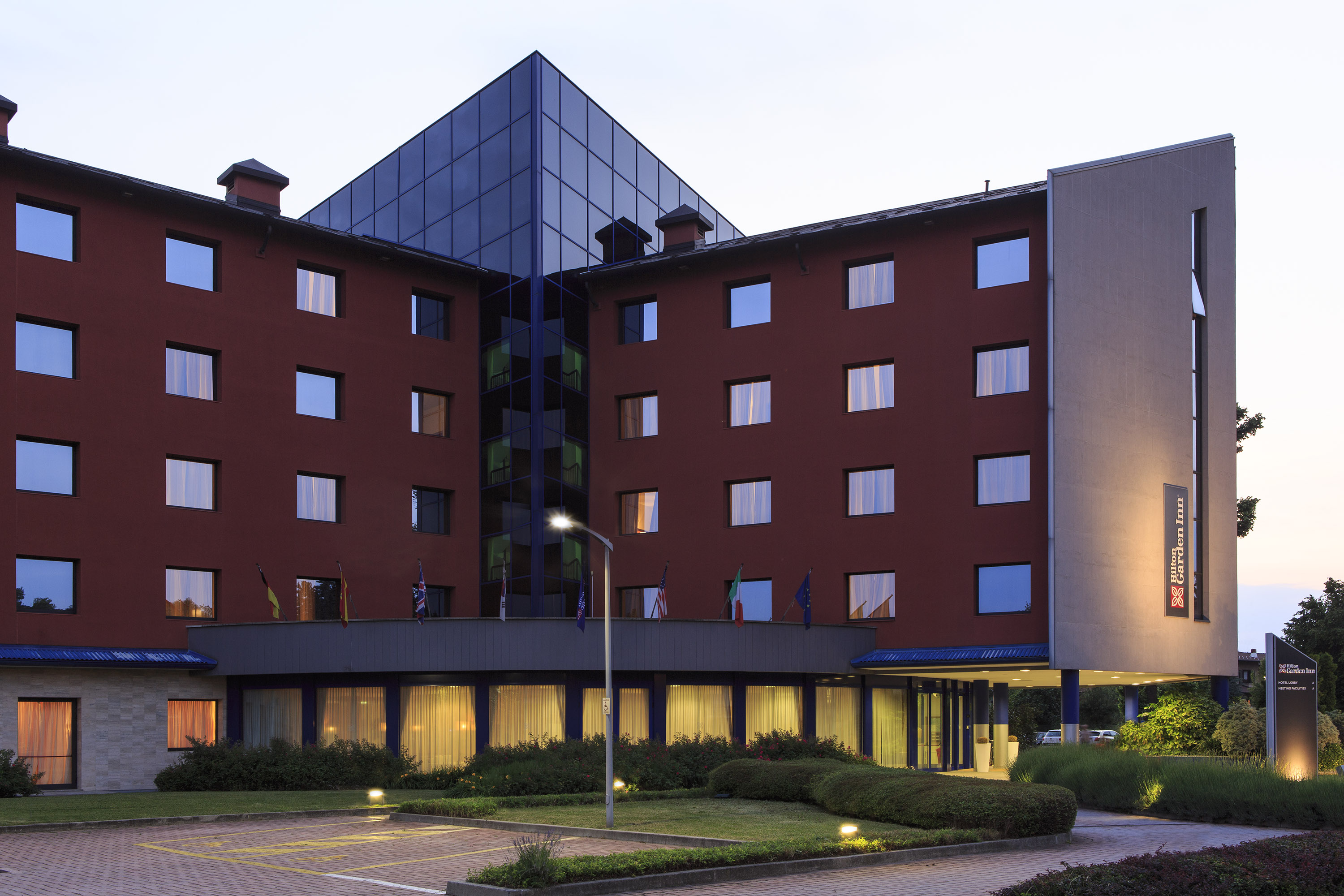 Hilton2