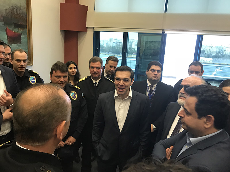 tsipras gelaei