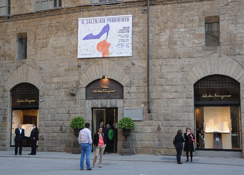 ferragamoa
