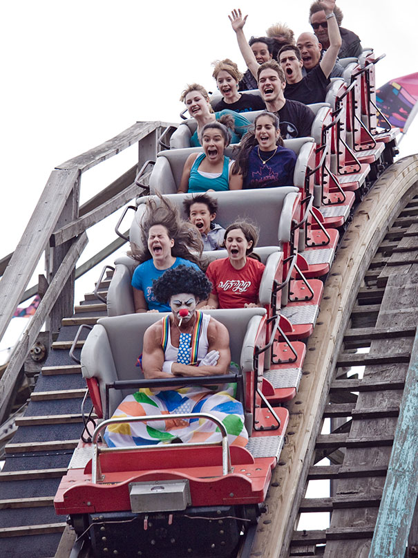 funny-roller-coaster-photos-10-5a68493ecd095__605.jpg