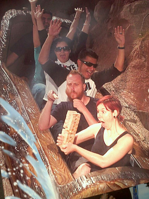 funny-roller-coaster-photos-45-5a689d4600727__605.jpg
