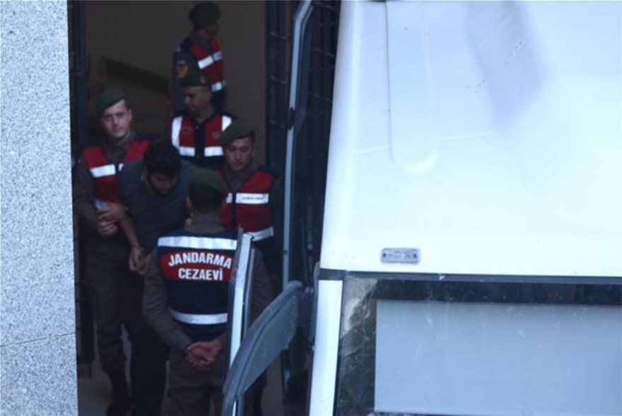 photo stratiwtikou 3
