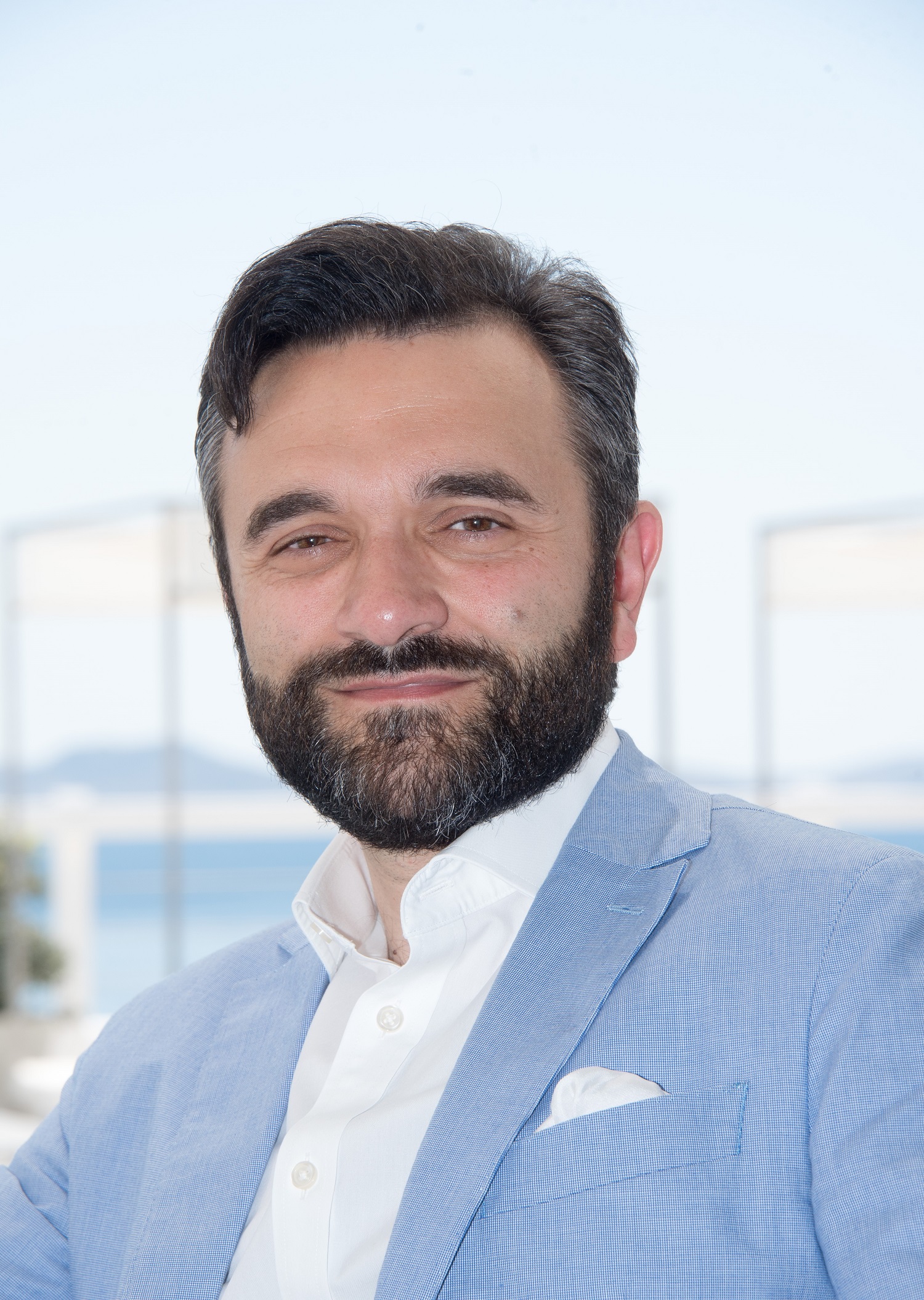 Yiorgos Peroutseas headshot2