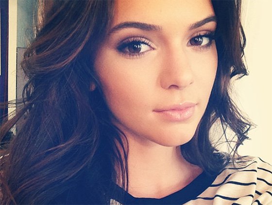 kendall-jenner-curly-hair-instagram-main.jpg