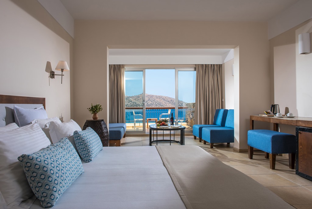 Wyndham-Grand-Mirabello-Room.jpg
