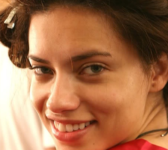 adrianna2.PNG