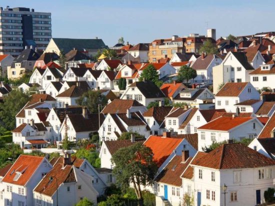 Κλιματική αλλαγή: Εμπρός στον δρόμο που χαράσσει η Σκανδιναβία