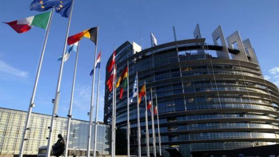 Ευρωζώνη: Στις 53,3 μονάδες ο σύνθετος δείκτης PMI τον Φεβρουάριο