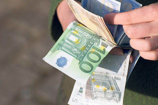 Επίδομα 534 ευρώ: Πότε θα πληρωθούν οι εργαζόμενοι για τις αναστολές Ιανουαρίου – Όλη η ΚΥΑ