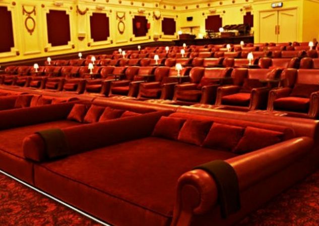 bed_cinema_3.JPG