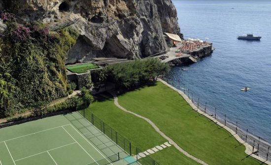 Αυτά είναι τα 20 πιο εκπληκτικά γήπεδα τένις στον κόσμο