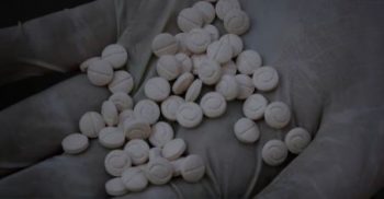 Έως 17/12 οι αιτήσεις από τις φαρμακευτικές για τον συμψηφισμό του clawback με δαπάνες στους τομείς R&D και Επενδυτικών Σχεδίων