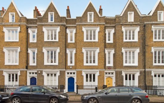 Βρετανία: Κρατικές επιδοτήσεις 3 δισ. για την κατασκευή φθηνών σπιτιών