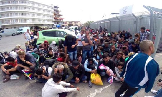 Προσωρινή στέγαση 3.000 προσφύγων σε διαμερίσματα στην Αθήνα – Οι όροι του προγράμματος