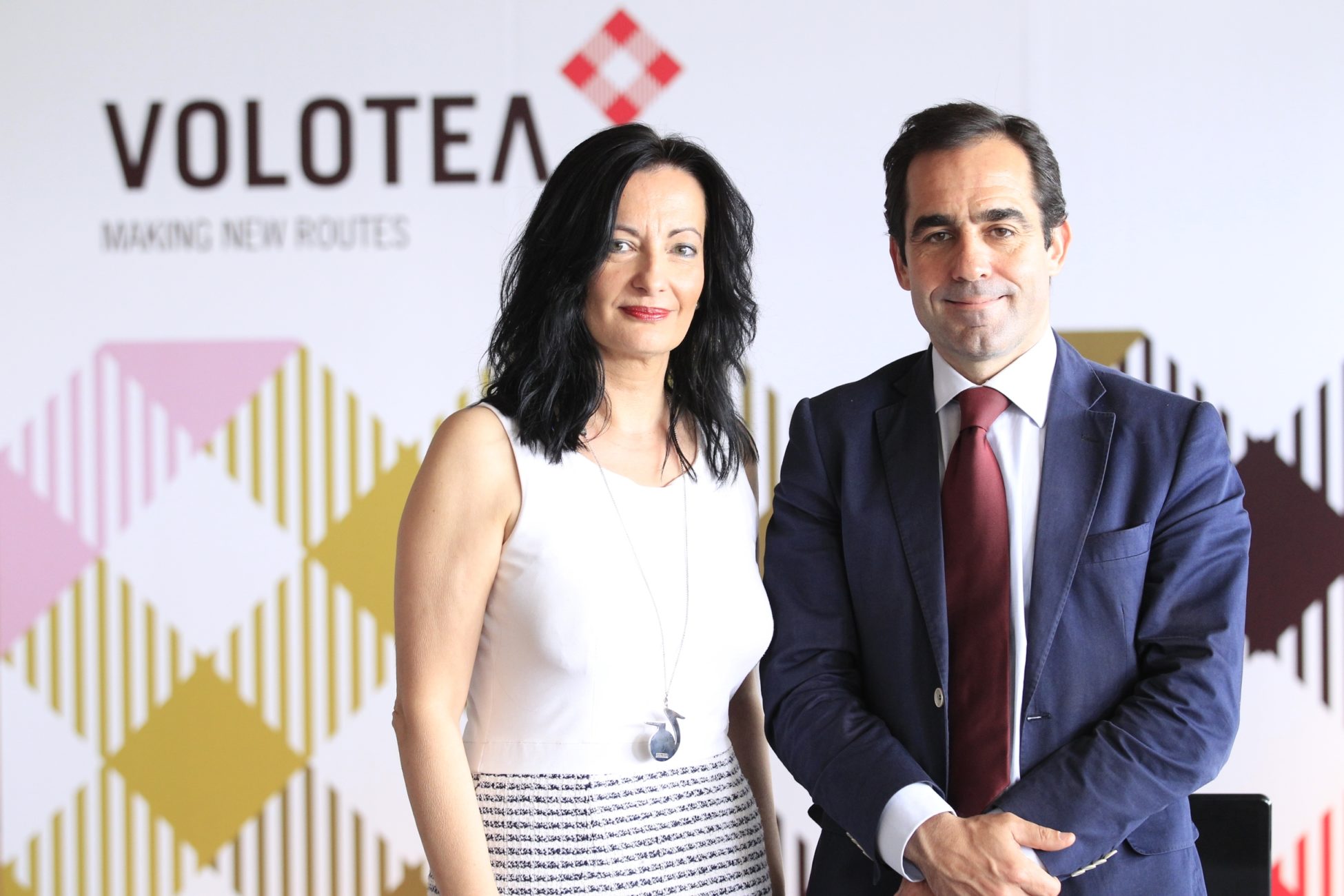 Volotea: Νέα σύνδεση Αθήνας με Μύκονο και Μυτιλήνη